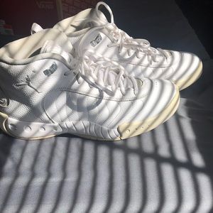 White Jordan Jumpman pro